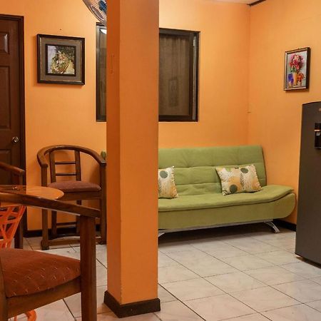 MARTA'S GUESTHOUSES, with self entry system in Limón City Exterior foto