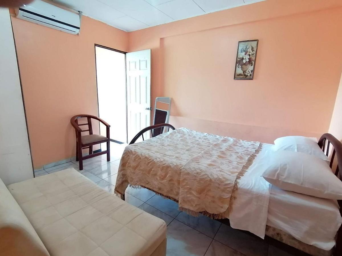 MARTA'S GUESTHOUSES, with self entry system in Limón City Exterior foto