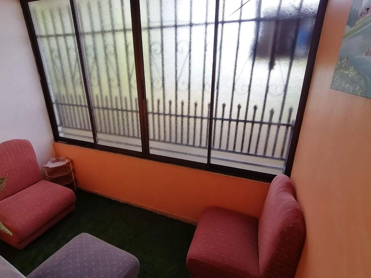 MARTA'S GUESTHOUSES, with self entry system in Limón City Exterior foto